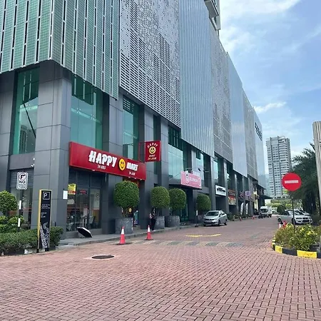 Jazz 2R3B Suite Wt Netflix Bathtub N Massage Chair Tanjung Tokong Exterior photo