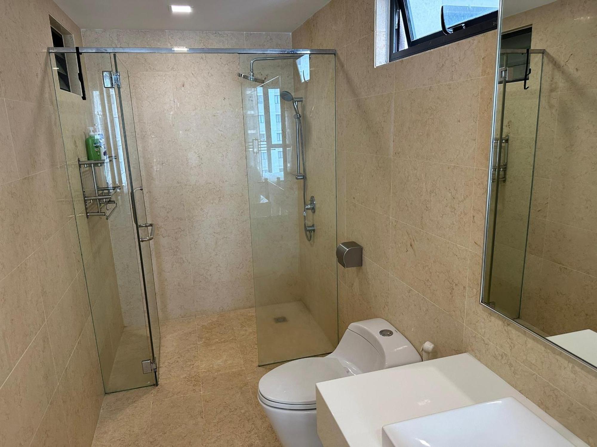 Apartment Jazz 2r3b Wt Netflix Bathtub N Massage Chair