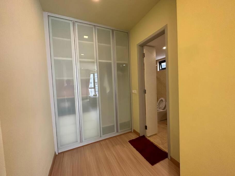 Apartment Jazz 2r3b Wt Netflix Bathtub N Massage Chair Tanjung Tokong